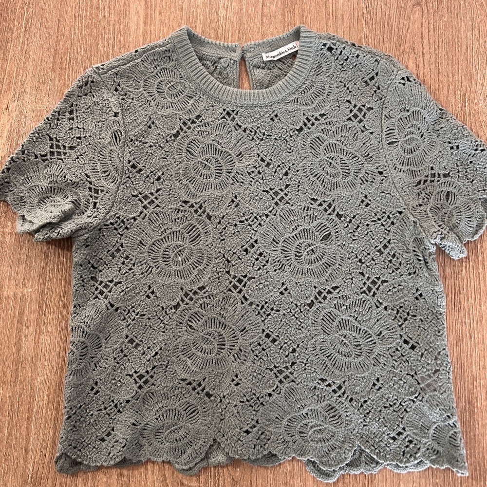 Abercrombie knit top